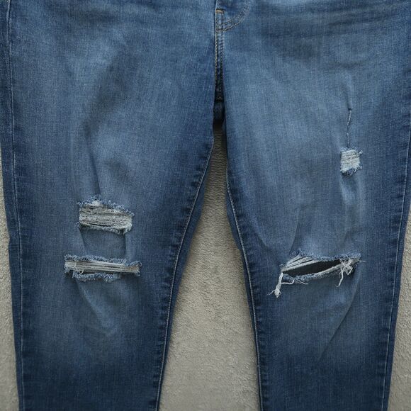 Levi's Jeans Women's Size 31 Blue Mid-Rise Boyfriend Denim 27" Inseam Distressed - Picture 13 of 16